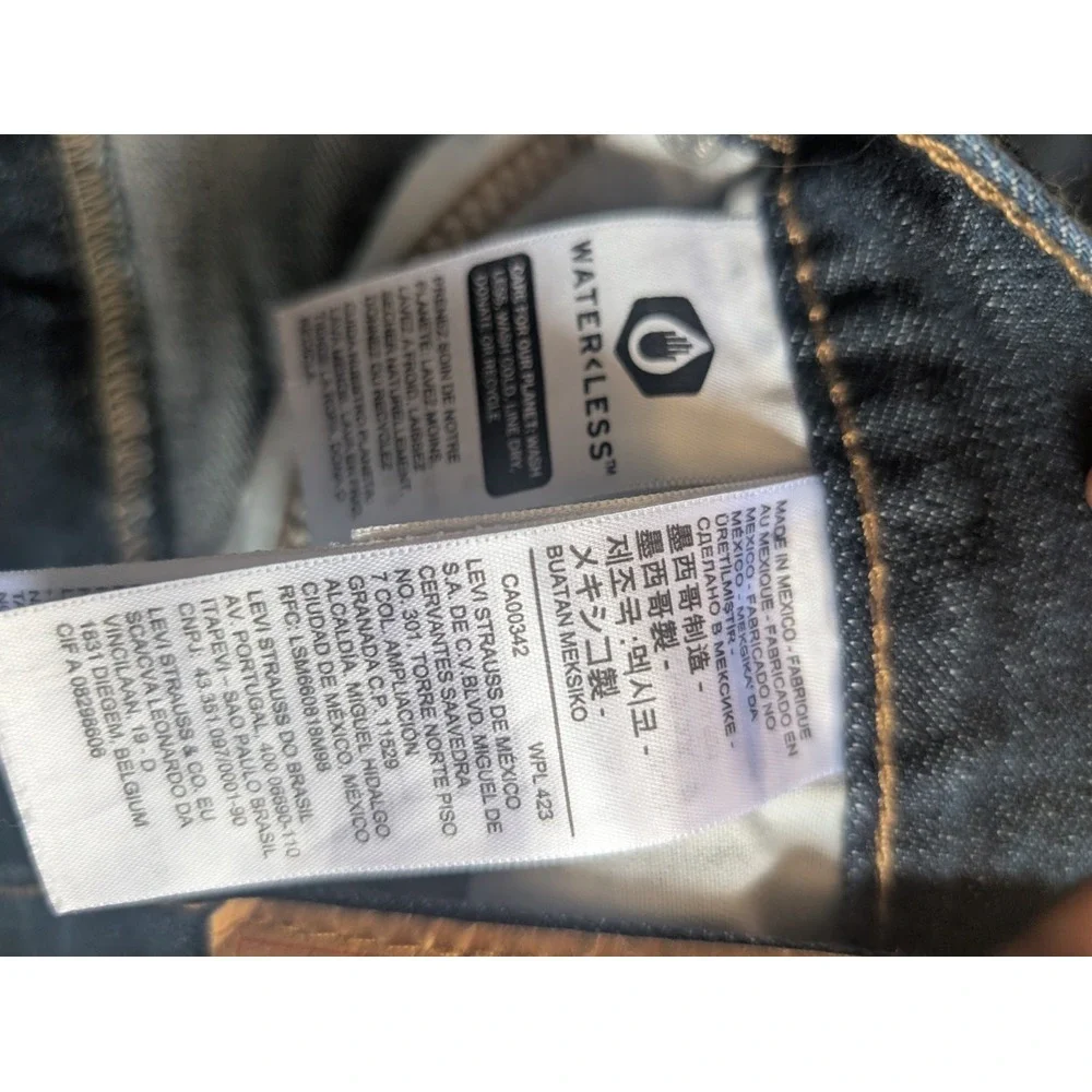 Levi's 527 Bootcut‎ Men's Jeans Dark Wash Size 36x30 Waterless Excellent Cond.